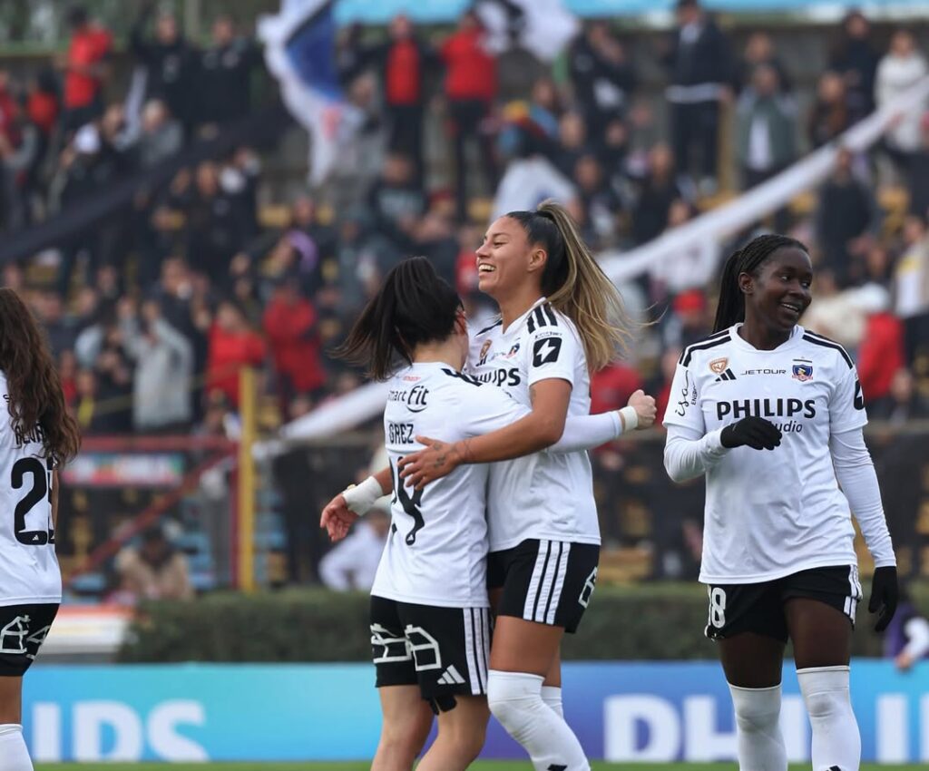 GOOOOL 𝐂𝐚𝐛𝐞𝐳𝐚𝐳𝐨 𝐝𝐞 𝐥𝐚 𝐂𝐡𝐢𝐦𝐛𝐢 𝐩𝐚𝐫𝐚 𝐜𝐞𝐫𝐫𝐚𝐫 𝐞𝐥 𝐭𝐫𝐢𝐮𝐧𝐟𝐨 🤟🤍🖤 Vamo 1.jpg e1780347457593